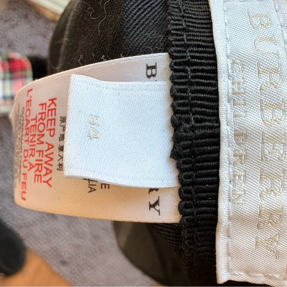 Burberry wool newsboy hat. Size 54